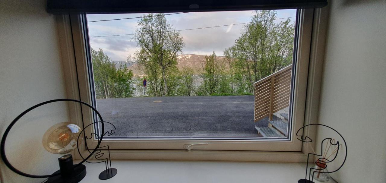 Tromsoapartment Silent Area With Nice View I Have Warm Caravan For Rent Same Place, 4 People 외부 사진