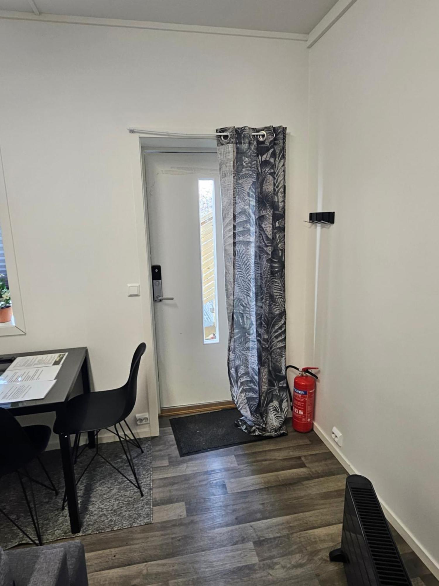 Tromsoapartment Silent Area With Nice View I Have Warm Caravan For Rent Same Place, 4 People 외부 사진