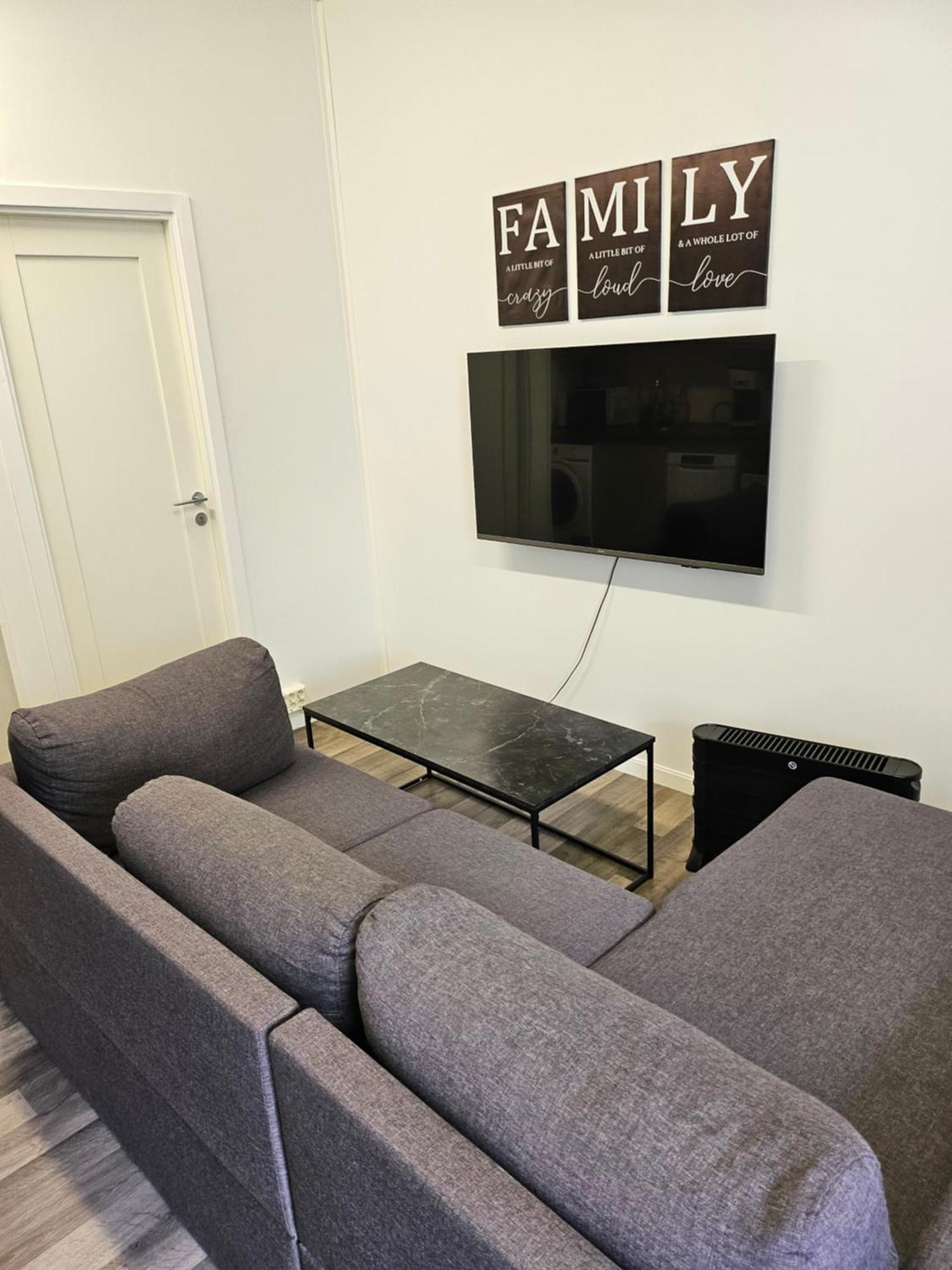 Tromsoapartment Silent Area With Nice View I Have Warm Caravan For Rent Same Place, 4 People 외부 사진