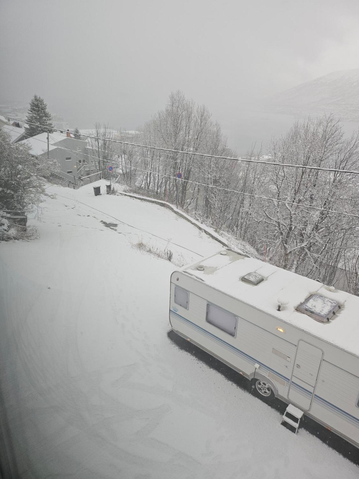 Tromsoapartment Silent Area With Nice View I Have Warm Caravan For Rent Same Place, 4 People 외부 사진