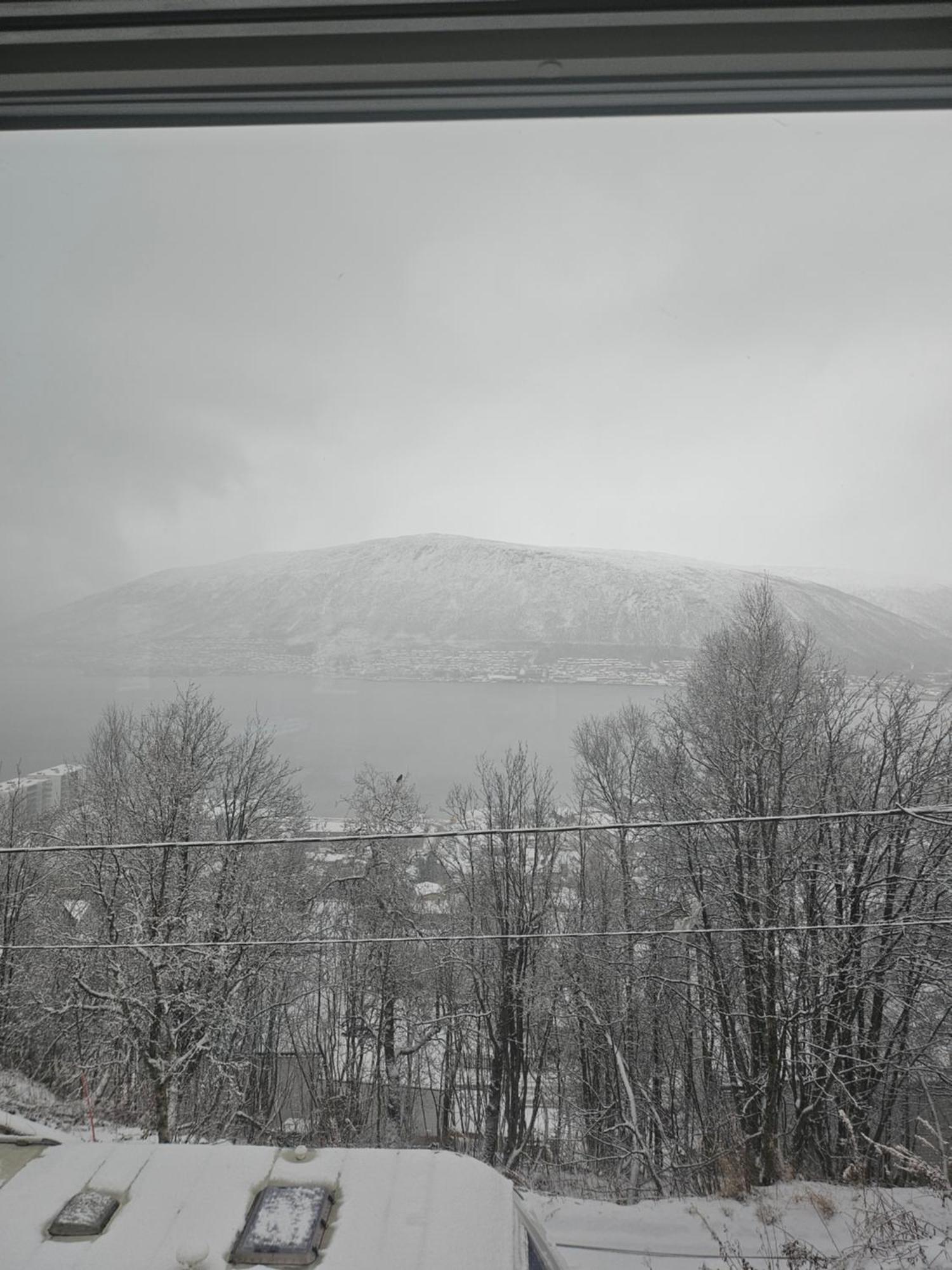 Tromsoapartment Silent Area With Nice View I Have Warm Caravan For Rent Same Place, 4 People 외부 사진